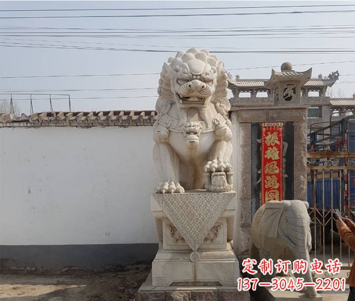泰安精美大理石狮子石雕