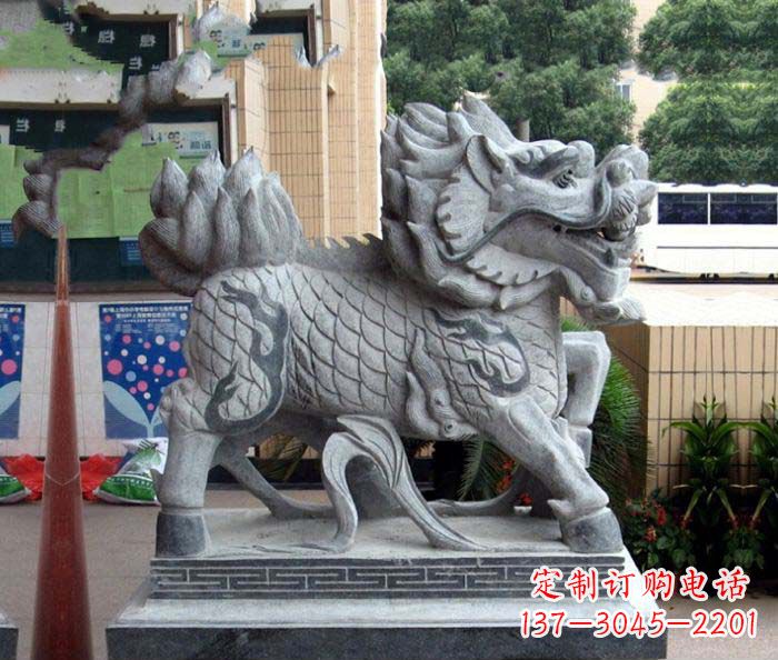 泰安精美绝伦的麒麟雕塑