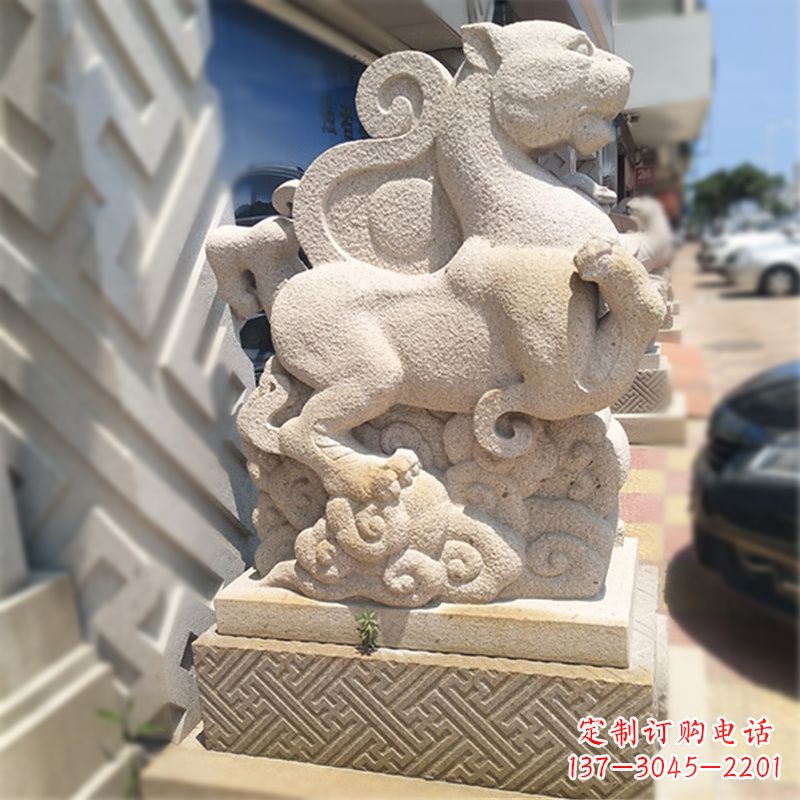 泰安青龙白虎现代雕塑