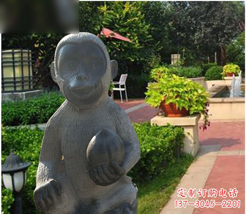 泰安青石猴雕塑:尽显可爱的童趣