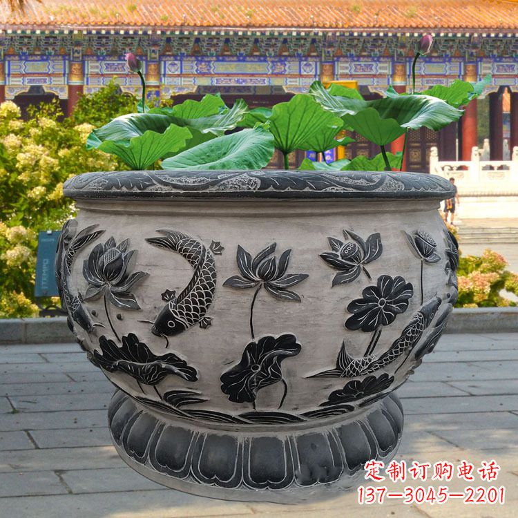 泰安精美绝伦的青石鱼缸雕塑