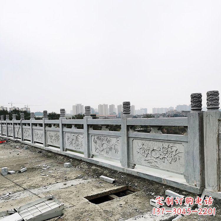 泰安青石户外石雕栏板