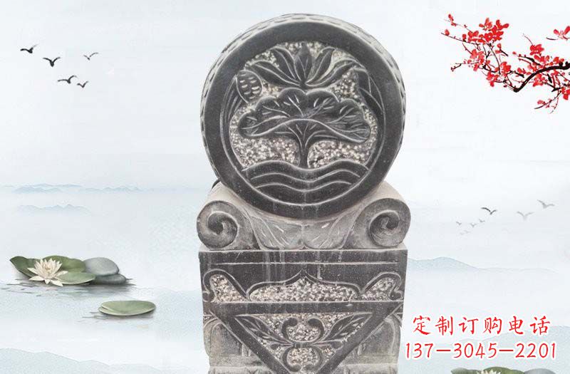 泰安青石连年有余浮雕石门墩