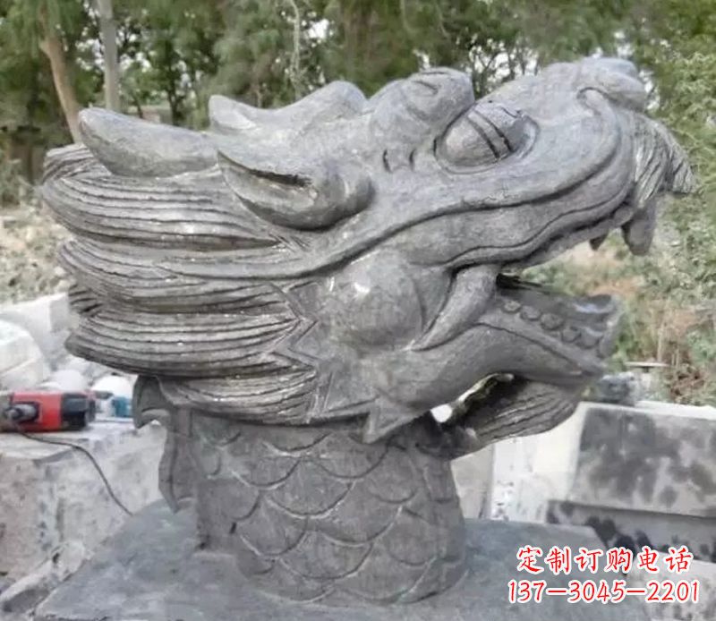 泰安青石龙头雕塑