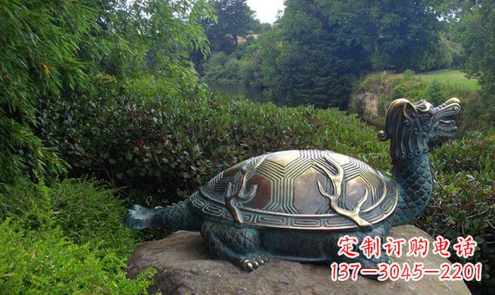 泰安融合经典的青铜龙雕塑