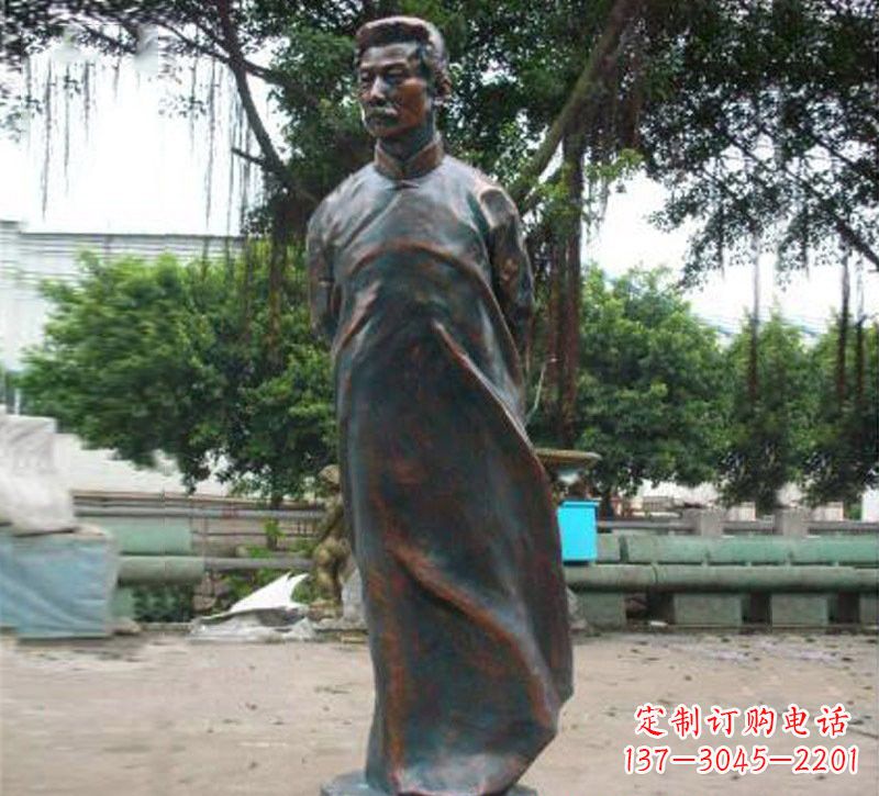 泰安青铜雕塑,精致鲁迅雕像