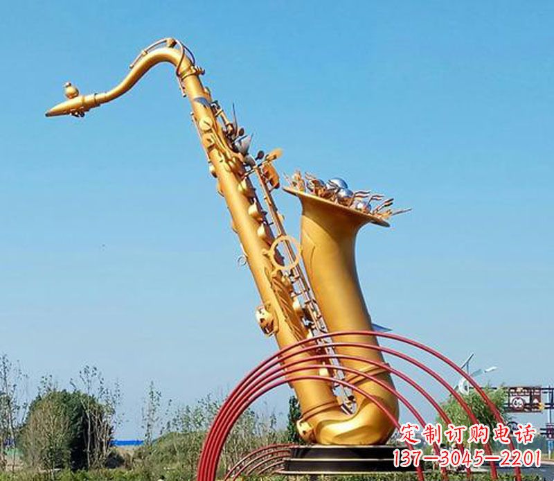 泰安中领雕塑:萨克斯铜雕高质量制作