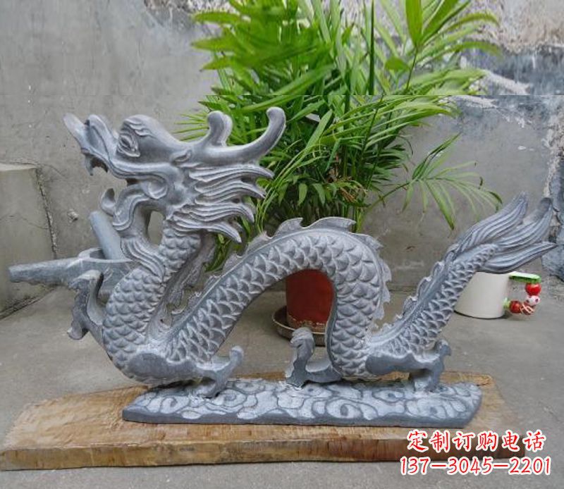 泰安神龙石雕