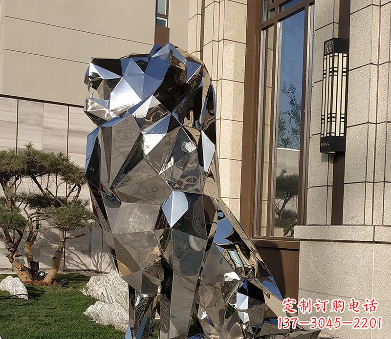 泰安历史荣耀:狮子雕塑门口摆件