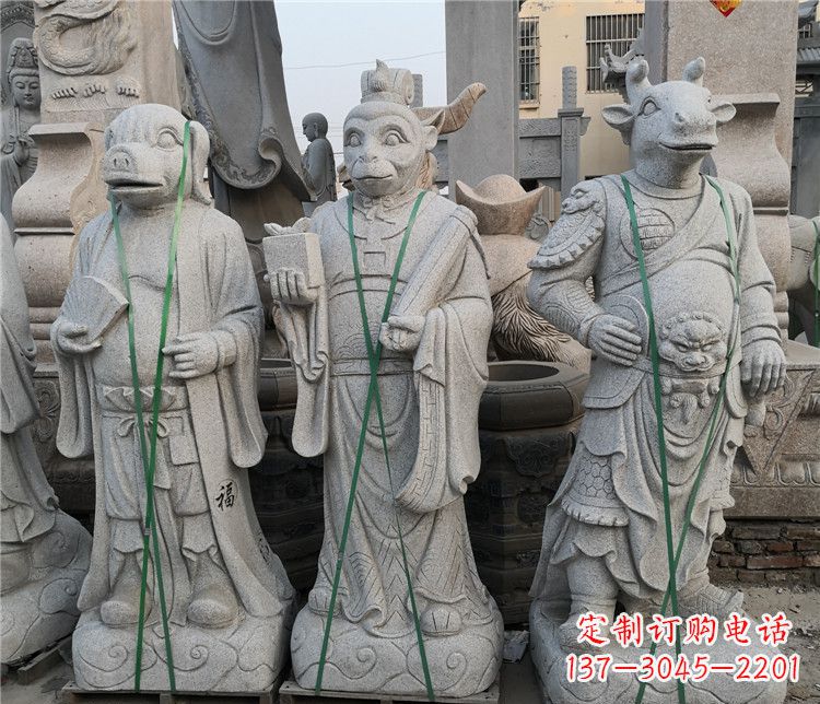 泰安十二生肖动物石雕,悦目明快!