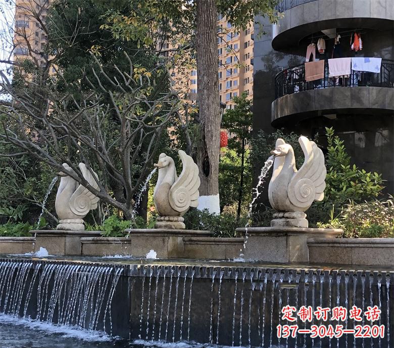 泰安石材喷水鹅 园林动物石雕景观摆放 水池石天鹅