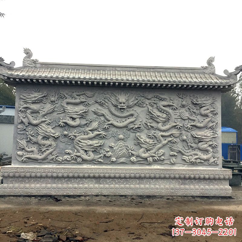 泰安中领雕塑:精美九龙壁雕塑,添彩寺庙庭院