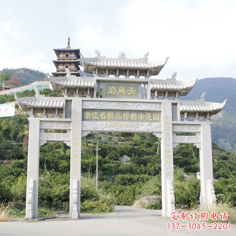 泰安精美的牌楼雕塑,象征着一种贵族文化