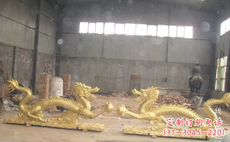 泰安双龙戏珠广场铜雕 (2)