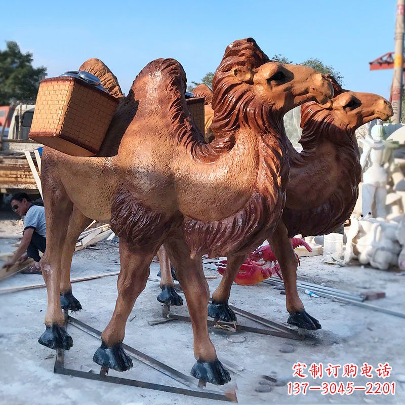 泰安丝绸之路仿真骆驼雕塑