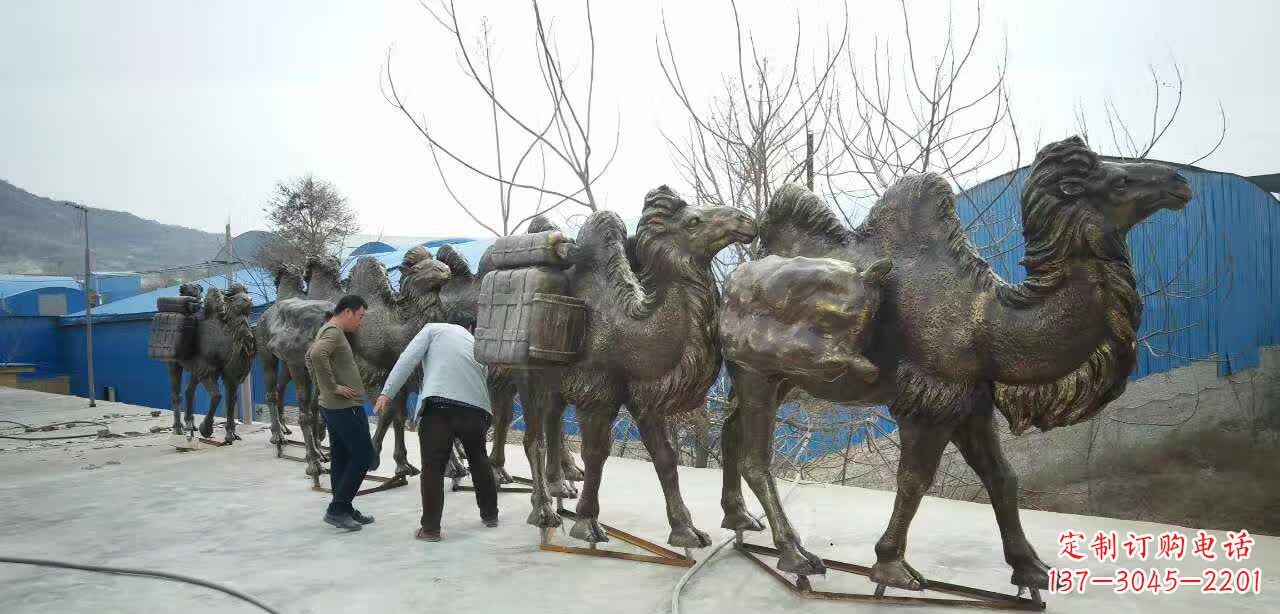 泰安丝绸之路骆驼雕塑