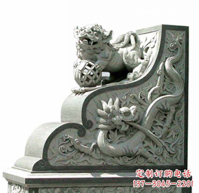 泰安寺庙景观玩绣球狮子石雕门墩