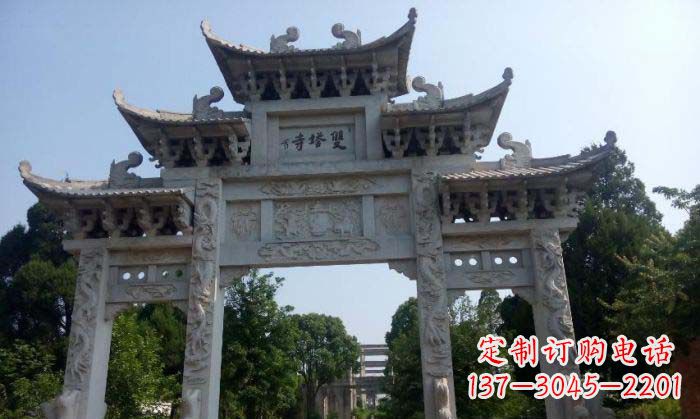 泰安寺庙三门五楼石牌坊