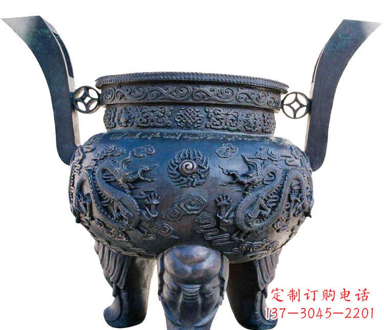 泰安寺庙圆形三足鼎铜雕香炉