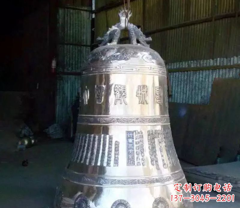 泰安寺庙铸铁铜钟雕塑