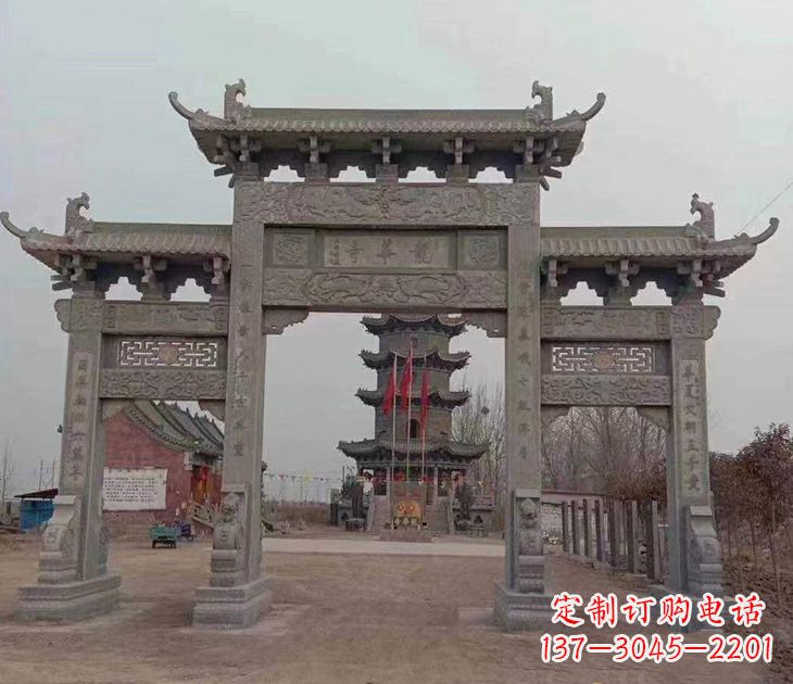 泰安寺院石牌坊