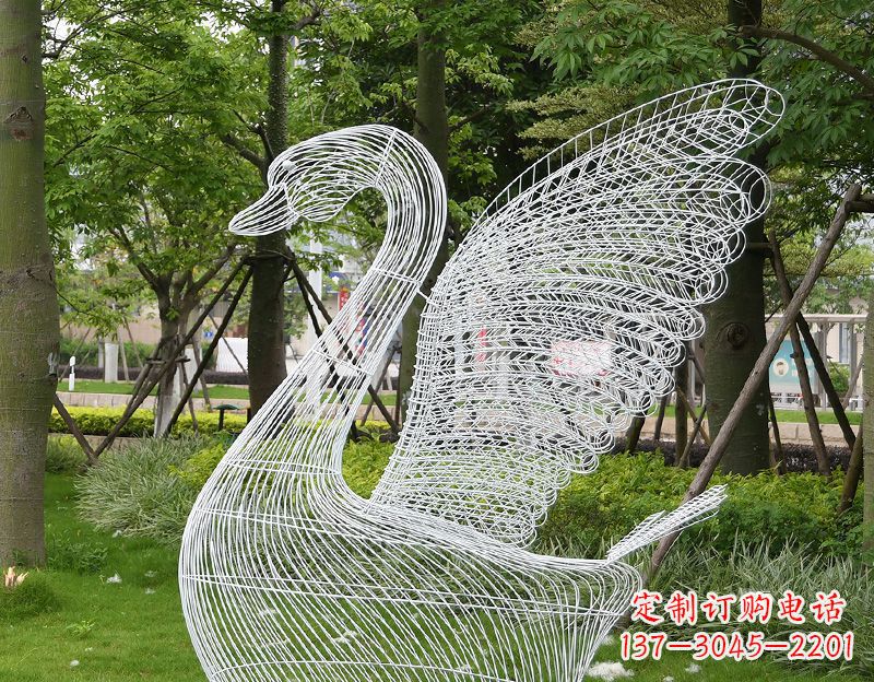 泰安天鹅镂空不锈钢雕塑