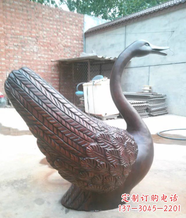 泰安天鹅公园天王动物铜雕