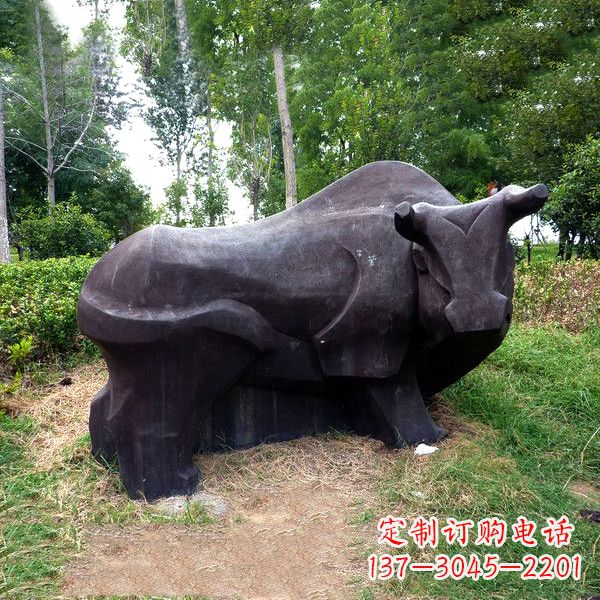 泰安铜雕抽象牛-公园草坪水牛雕塑