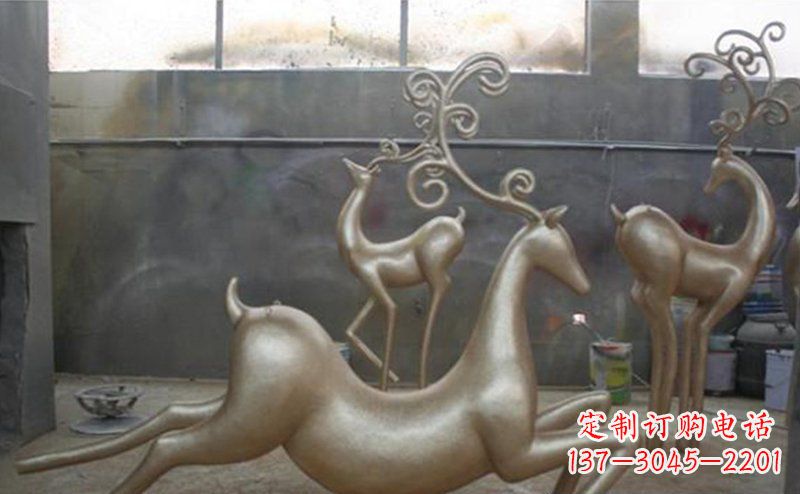 泰安铜雕抽象树枝梅花鹿雕塑