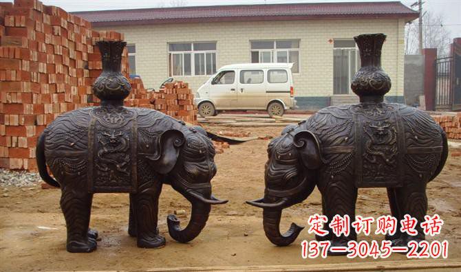 泰安铜雕大象公园动物雕塑