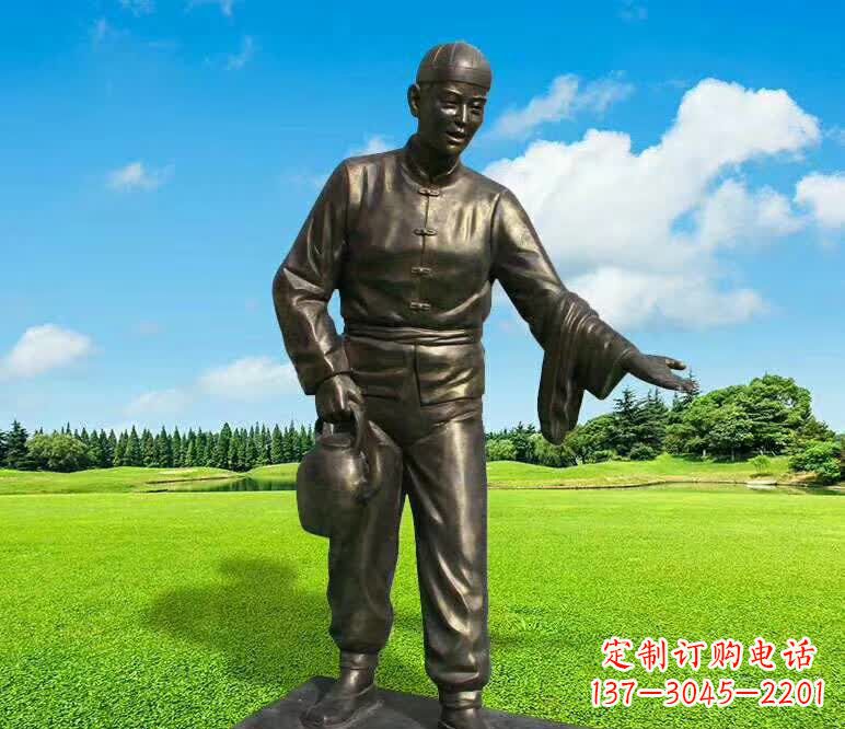 泰安铜雕店小二人物雕塑1