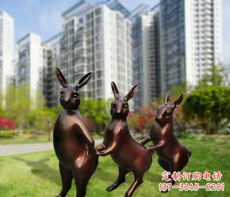 泰安铜雕广场动物兔子