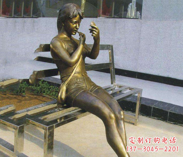 泰安铜雕商业街化妆女孩人物雕塑