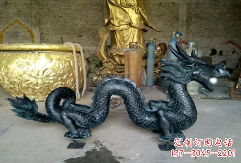 泰安铜雕双龙戏珠222