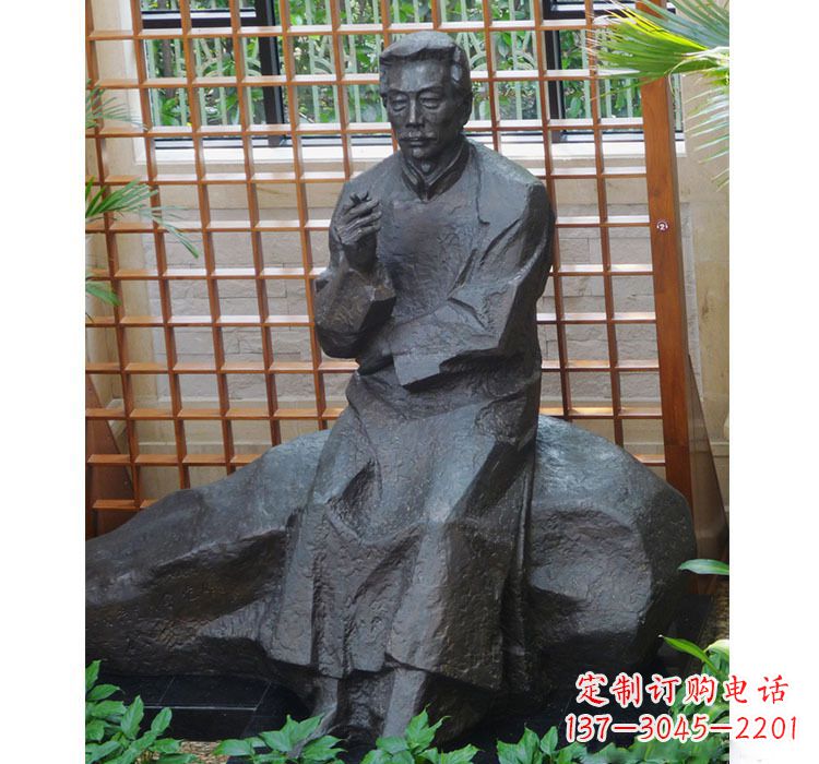 泰安铜雕校园名人鲁迅