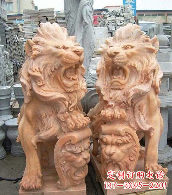 泰安晚霞红盾牌欧式狮子