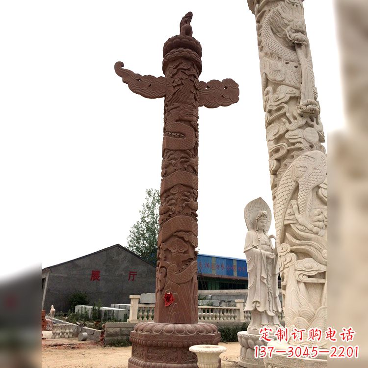 泰安晚霞红华表石柱