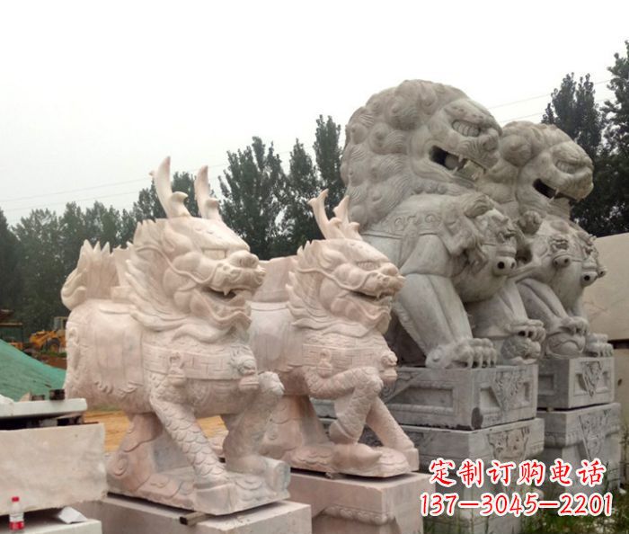 泰安晚霞红瑞兽麒麟石雕