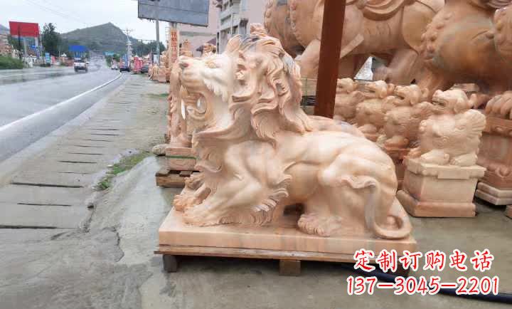 泰安晚霞红狮子雕塑
