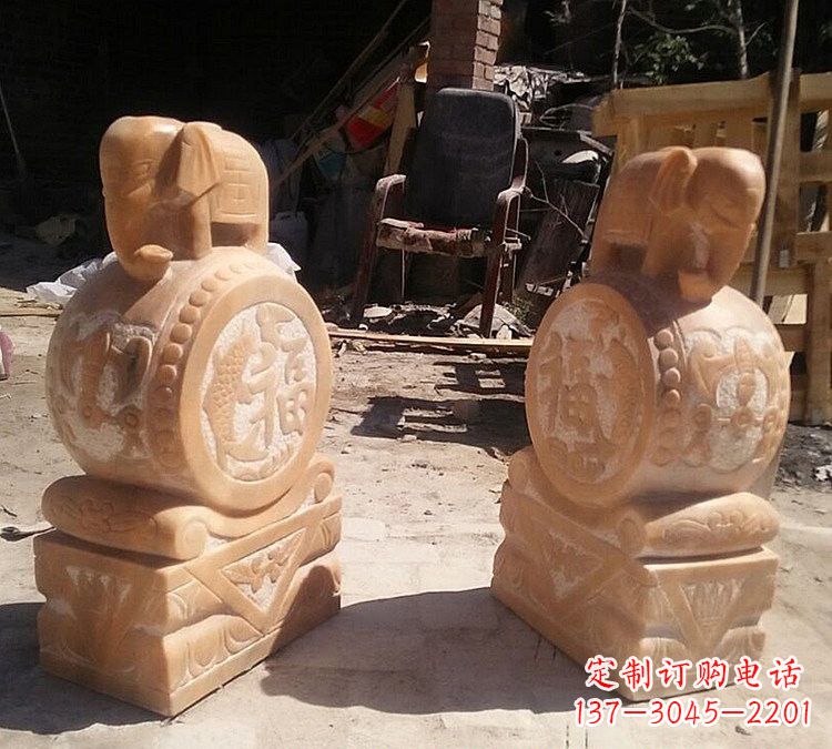 泰安晚霞红小象门墩