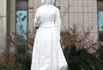 泰安纪念南丁格尔的精美雕塑