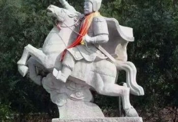 泰安神帅韩信骑马石雕塑像，领雕塑定制出精美传奇