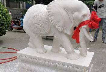 泰安中领雕塑的石雕大象招财摆件