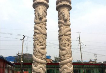泰安石雕华表盘龙柱，雕塑工艺的精美展示