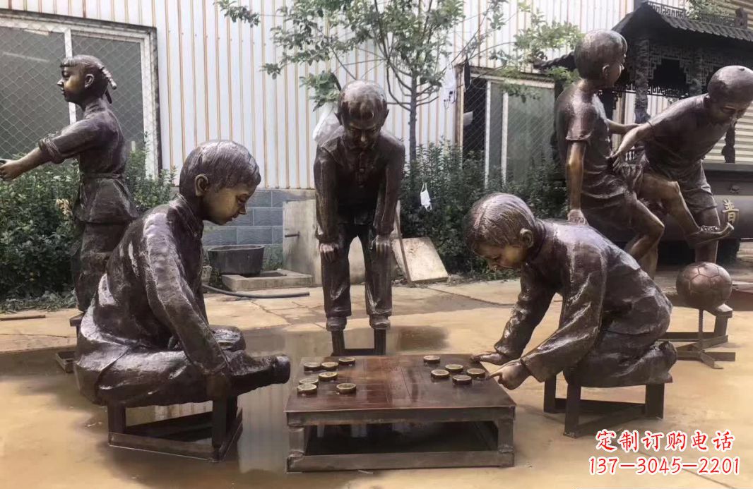 泰安下象棋儿童铜雕