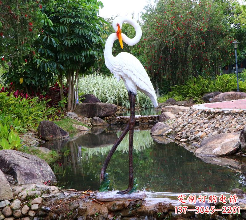 泰安仙鹤雕塑摆件