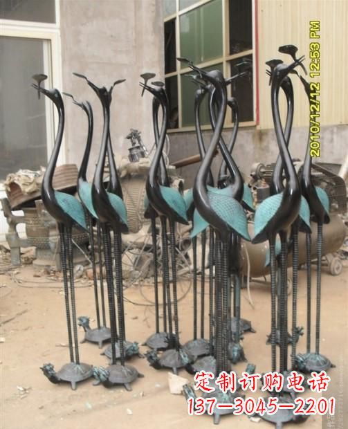 泰安仙鹤动物铜雕
