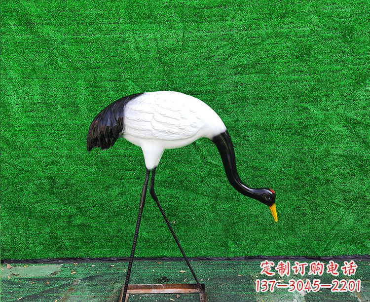 泰安仙鹤头雕塑