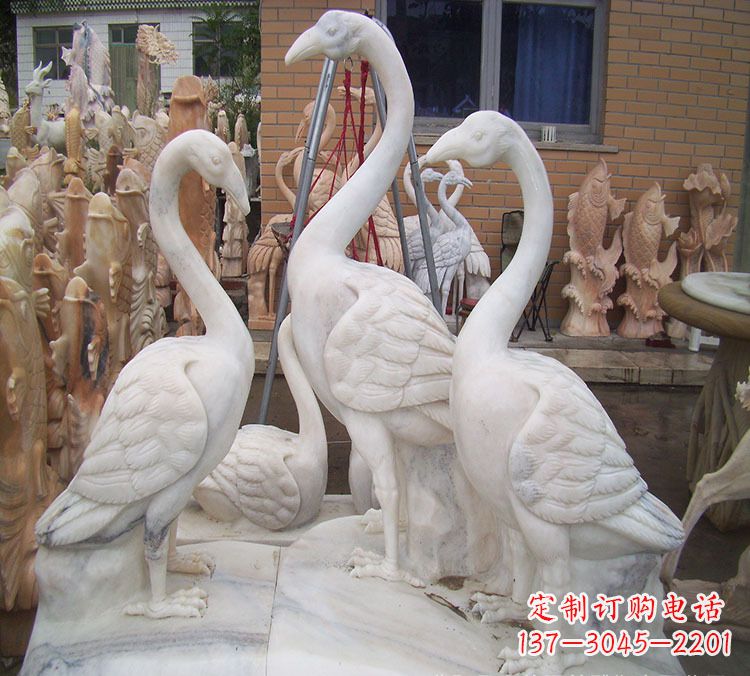 泰安仙鹤衔树枝 石雕