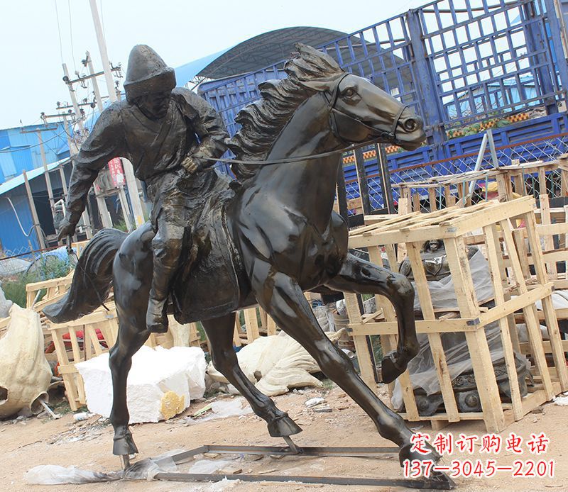 泰安现代骑马人物公园景观铜雕